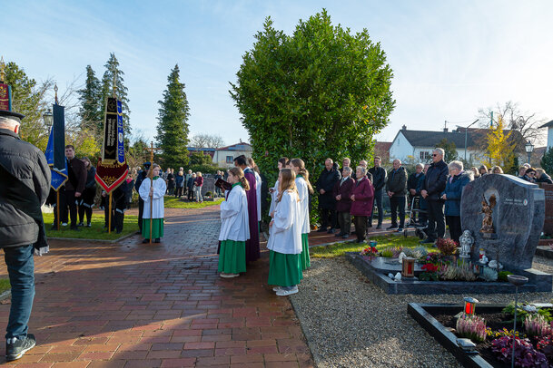 Thumbnail: _JA 25000 16.11.2025 KSV Hohenried, Heldengedenktag, Volkstrauertag.jpg